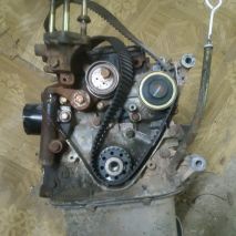 4g9x DOHC gen1 lower timing belt view under belt cover.jpg
